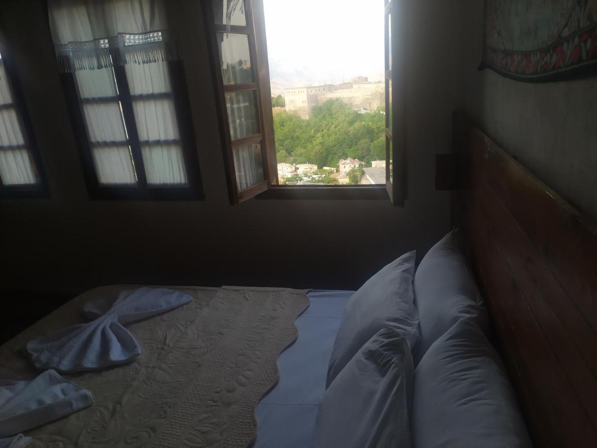 Guest House Salaria Gjirokastër Exterior foto